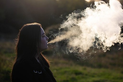 Are Disposable Vapes Safe? All You Need to Know! - Mister Vape